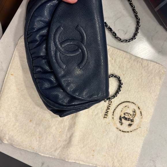 Chanel caviar leather navy blue half moon wallet on chain bag - Picture 16 of 16